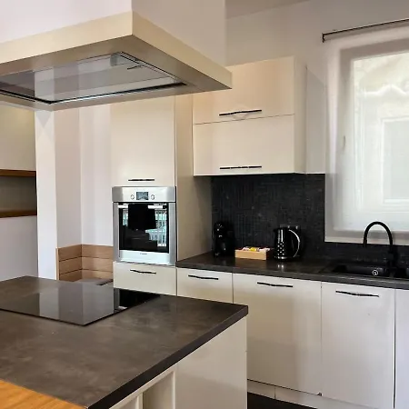 Spacious 2 Bed Overlooking Spinola Bay * Saint Julian's
