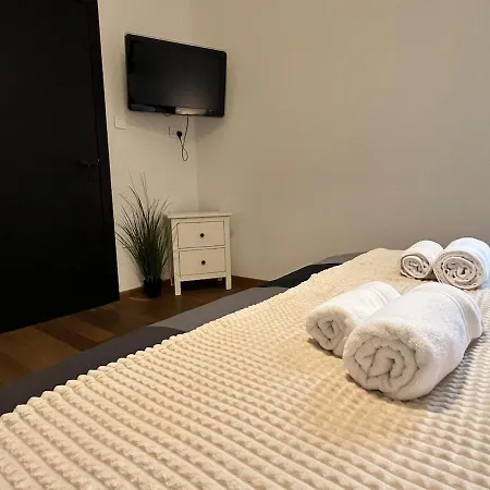 Spacious 2 Bed Overlooking Spinola Bay Saint Julian's