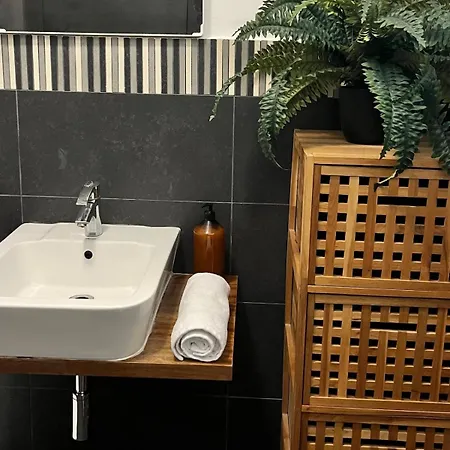 Spacious 2 Bed Overlooking Spinola Bay Saint Julian's