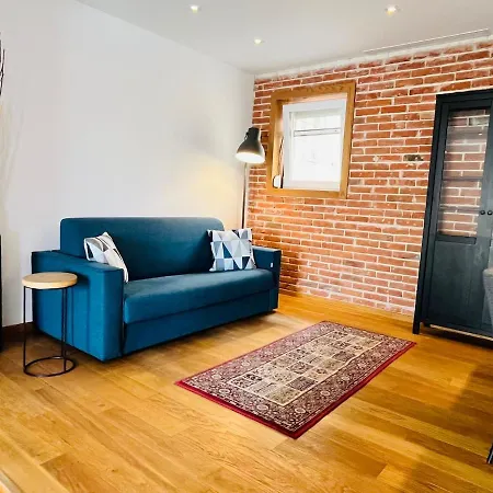 Spacious 2 Bed Overlooking Spinola Bay Saint Julian's