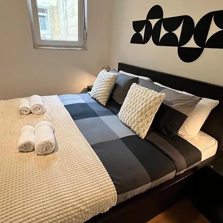 Spacious 2 Bed Overlooking Spinola Bay * Saint Julian's